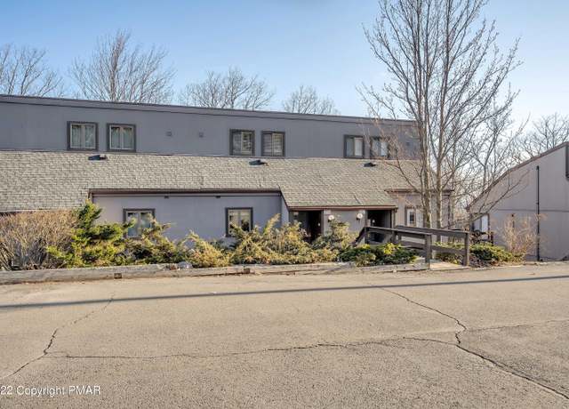 Property at 127 Cross Country Ln, Tannersville, PA 18372, 3 beds, 2.5 baths