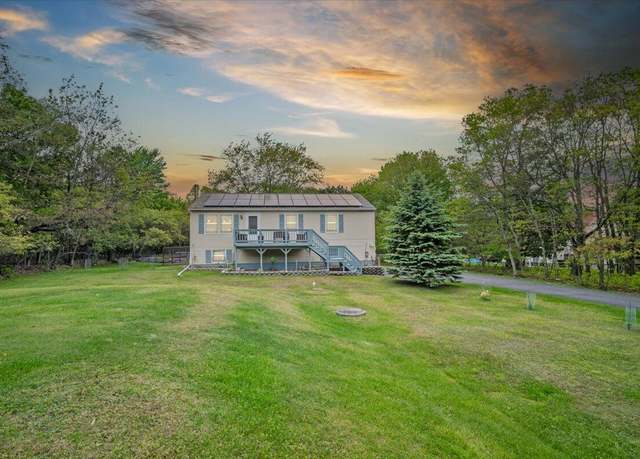 Property at 2448 Tacoma Dr, Blakeslee, PA 18610, 3 beds, 2 baths