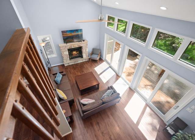 Property at 4169 Hemlock Trl, Pocono Pines, PA 18350, 3 beds, 2.5 baths