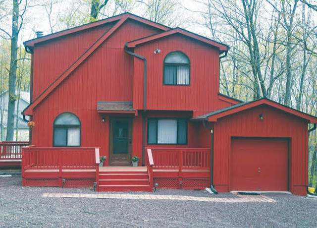 Property at 101 Withywindle Way, Tamiment, PA 18371, 3 beds, 1.5 baths