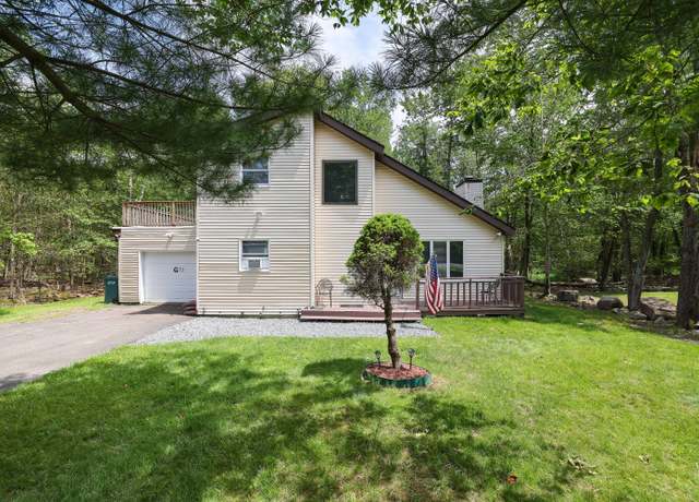 Property at 7042 Vista Dr, Tobyhanna, PA 18466, 3 beds, 2 baths