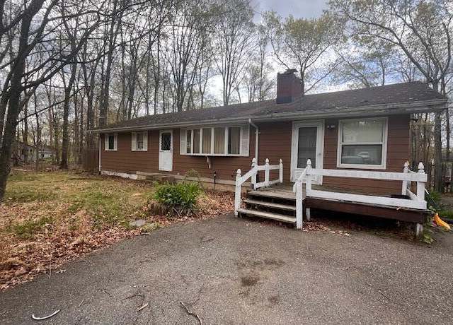 Property at 2121 Sassafras Ln, Kunkletown, PA 18058, 3 beds, 1.5 baths