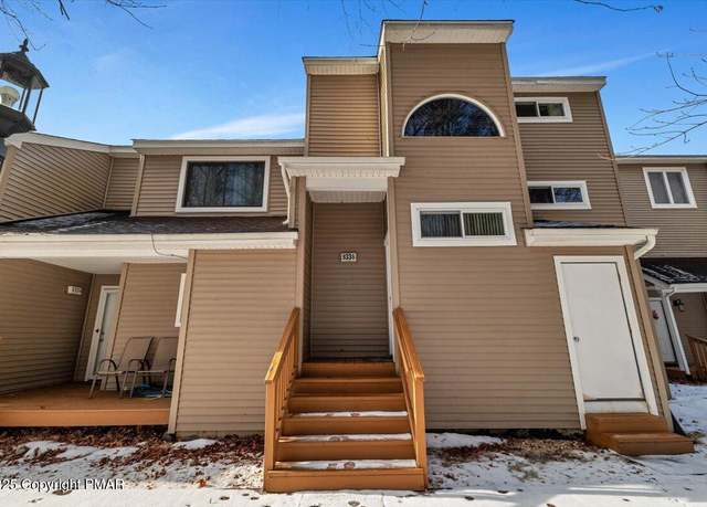 Property at 3336 Windermere Dr, Bushkill, PA 18324, 3 beds, 2.5 baths