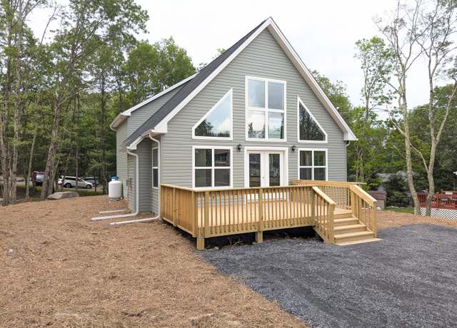 Property at 251 Bellingham Dr, Bushkill, PA 18324, 3 beds, 2 baths