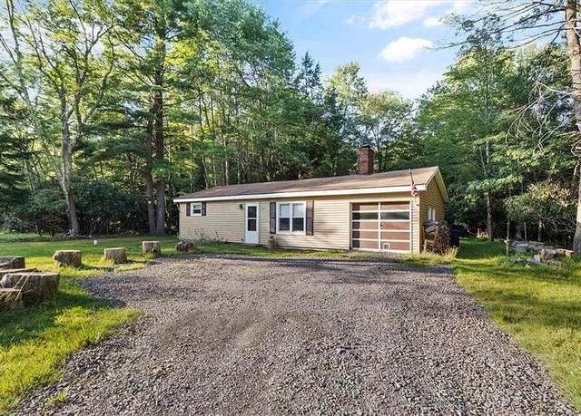 Property at 88 Long Brook Way, Albrightsville, PA 18210, 2 beds, 1 bath