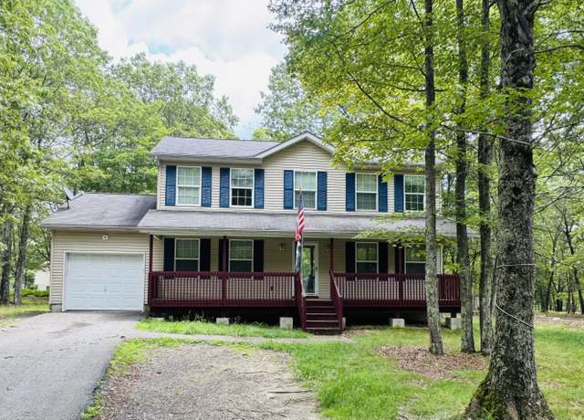 Property at 2149 Valley View Dr, Bushkill, PA 18324, 3 beds, 2.5 baths