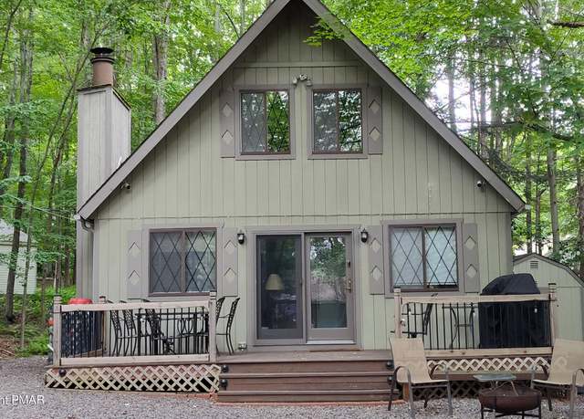 Property at 54 Deerfield Rd, Lake Ariel, PA 18436, 3 beds, 1 bath