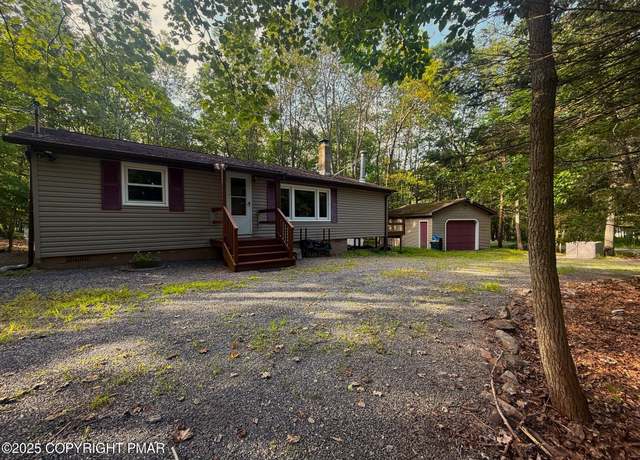 Property at 32 Basswood Ct, Albrightsville, PA 18210, 3 beds, 1.5 baths