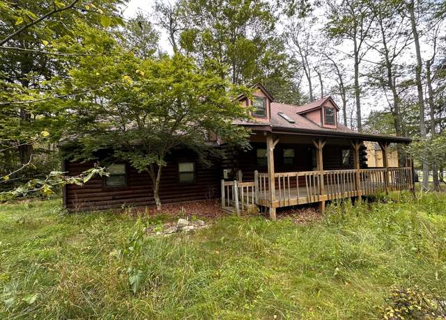 Property at 9416 Juniper Dr, Tobyhanna, PA 18466, 3 beds, 2 baths