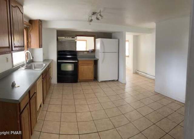 Property at 6663-6665 Route 191 Rte, Cresco, PA 18326