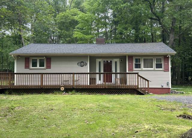Property at 49 Mansi Dr, Albrightsville, PA 18210, 3 beds, 1 bath