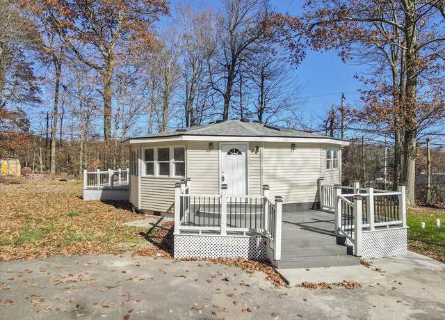 Property at 202 Palomino Pl, Tobyhanna, PA 18466, 3 beds, 1 bath