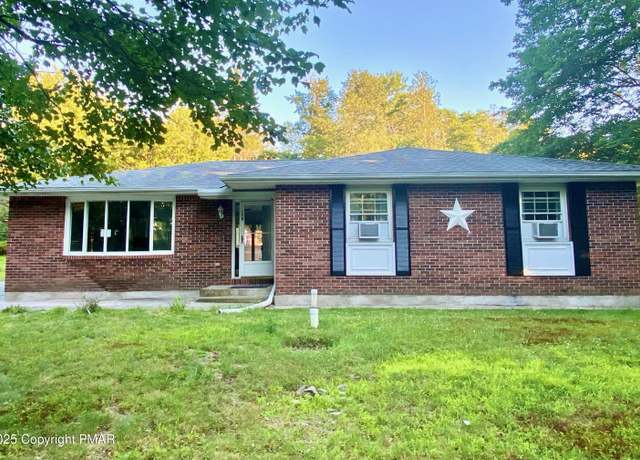 Property at 158 Azalea Dr, Albrightsville, PA 18210, 3 beds, 2 baths