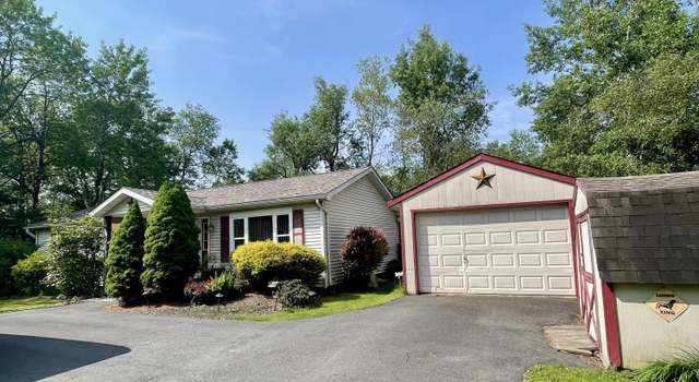 Photo of 143 Driftwood Dr, Pocono Lake, PA 18347