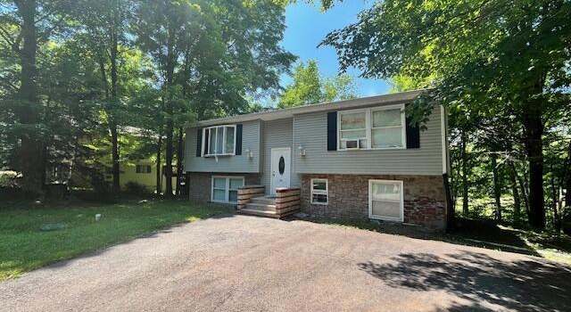 Photo of 1118 Mink Trl, Bushkill, PA 18324