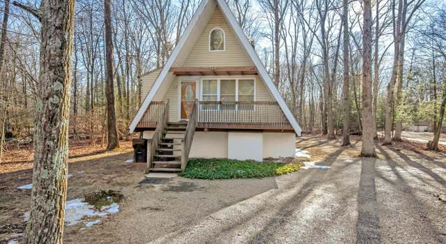 Photo of 2149 White Oak Dr, East Stroudsburg, PA 18301