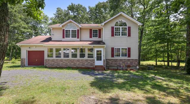 Photo of 138 Kensington Dr, Bushkill, PA 18324