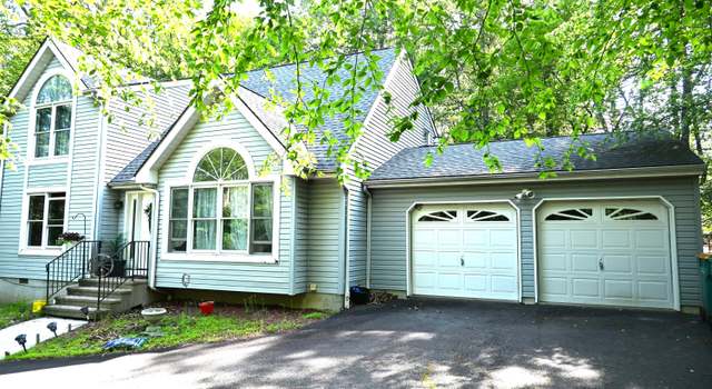 Photo of 1617 Academy Dr, East Stroudsburg, PA 18301