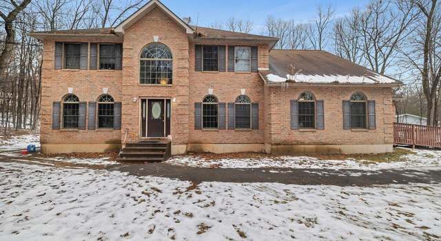 Photo of 184 Hemlock Rd, Tannersville, PA 18372