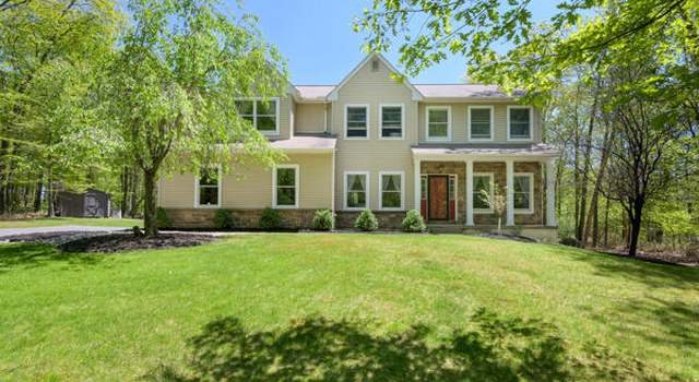 Photo of 164 Summit Rd, Swiftwater, PA 18370