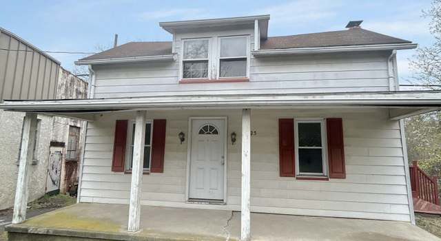 Photo of 2125 S Delaware Dr, Easton, PA 18042