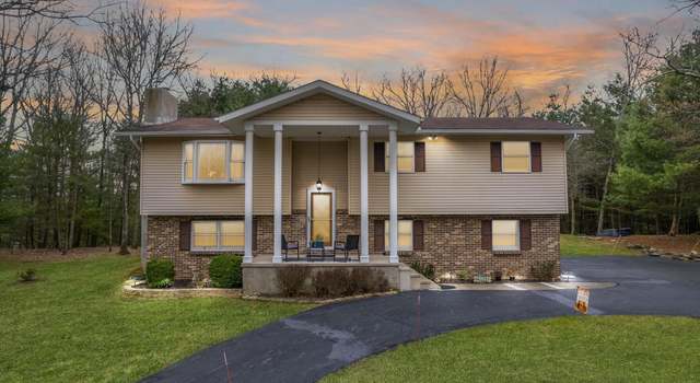Photo of 6164 Sunset Dr, Swiftwater, PA 18370