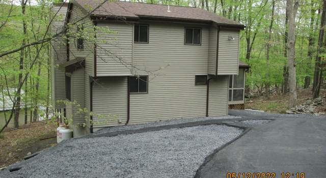 Photo of 2125 Southport Dr, Bushkill, PA 18324