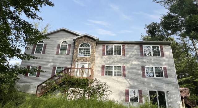 Photo of 2777 Pocono Cir, Bartonsville, PA 18321