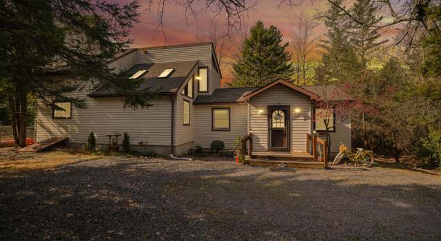 Photo of 702 E Minsi Trl, Long Pond, PA 18334