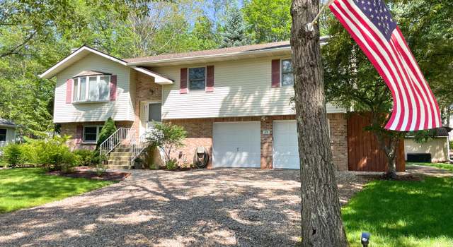 Photo of 25 Cobblewood Dr, Mount Pocono, PA 18344