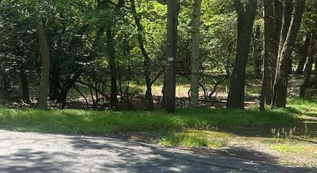 Photo of 409 Estates Dr, Lake Harmony, PA 18624