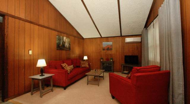 Photo of 6148 Freedom Rd, East Stroudsburg, PA 18302
