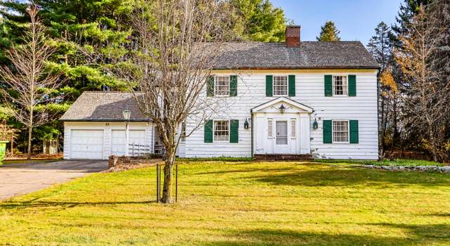 Photo of 658 Dutch Hill Rd, Skytop, PA 18357