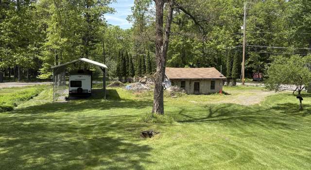 Photo of 103 Tall Beech Ln, Saylorsburg, PA 18353