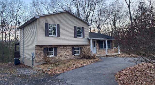 Photo of 2754 Hedgerow Ln, Stroudsburg, PA 18360