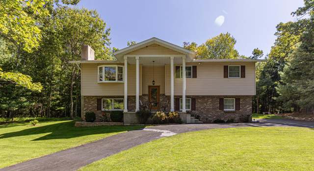 Photo of 6164 Sunset Dr, Swiftwater, PA 18370
