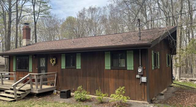 Photo of 77 Sunset Dr, Clifton Township, PA 18424
