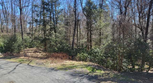 Photo of 2153 Gravel Rd, Canadensis, PA 18325