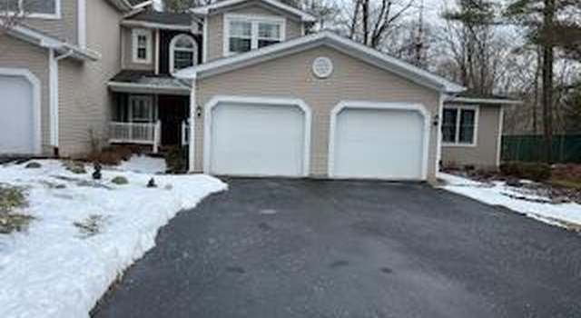Photo of 753 Garnet Ln, East Stroudsburg, PA 18301