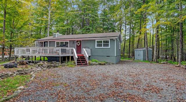 Photo of 310 Maxatawny Dr, Pocono Lake, PA 18347