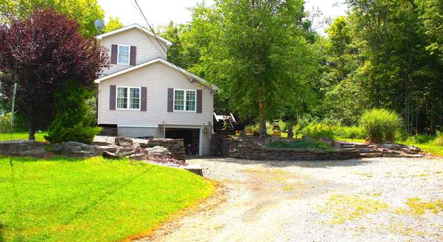 Photo of 894 Spring Hill Rd, Sterling, PA 18463