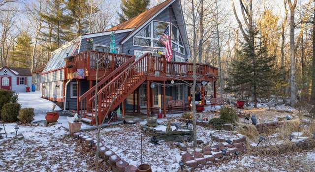 Photo of 103 Yvonne Ct, Dingmans Ferry, PA 18328