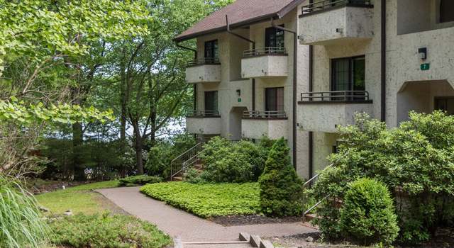 Photo of 5 Midlake Dr, Lake Harmony, PA 18624