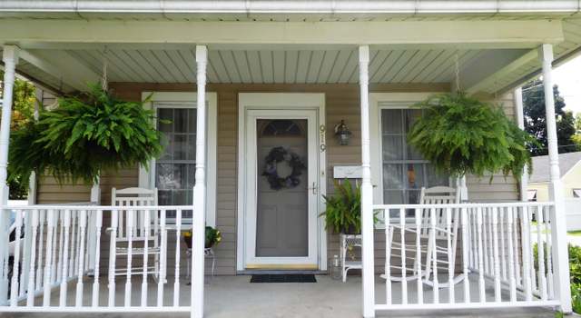 Photo of 919 Fairview Ave, Stroudsburg, PA 18360
