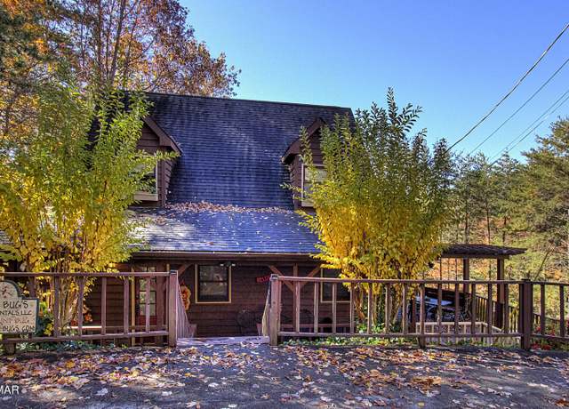 Property at 2846 Mountain View Cir, Sevierville, TN 37862, 2 beds, 2 baths