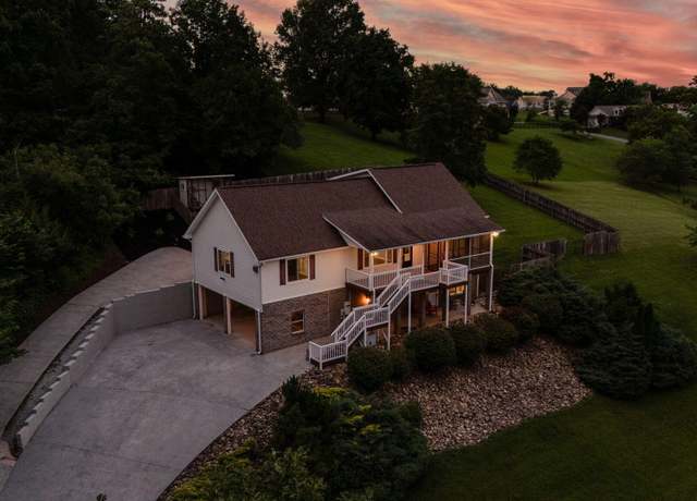 Property at 1110 Hide Away Ln, Kodak, TN 37764, 3 beds, 3 baths