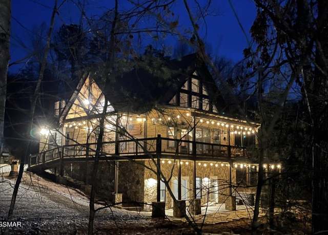 Property at 2462 Misty Shadows Dr, Sevierville, TN 37862, 4 beds, 4 baths