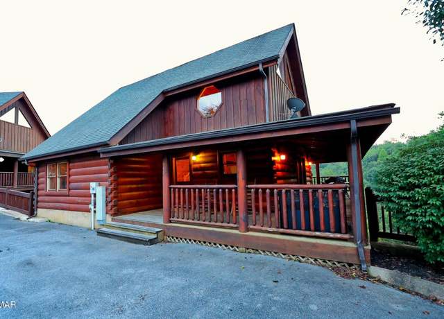 Property at 1946 Cougar Crossing Way Unit Bear Country Retreat, Sevierville, TN 37862, 2 beds, 2 baths