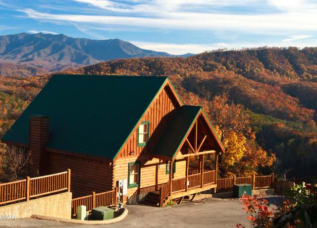 Property at 4610 High Vista Way Way, Pigeon Forge, TN 37863, 4 beds, 3 baths