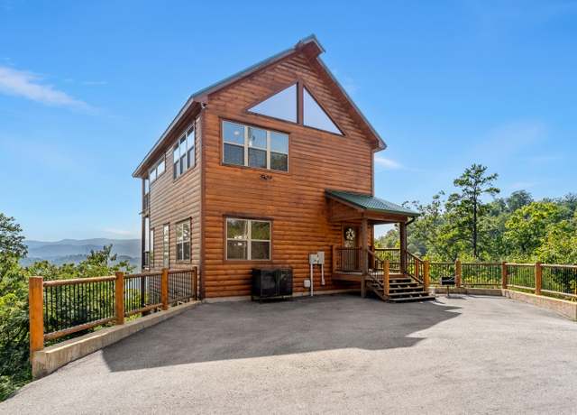 Property at 1890 Blue Tick Way, Sevierville, TN 37876, 3 beds, 3 baths